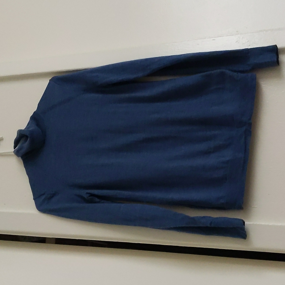 Banana Republic blue turtleneck